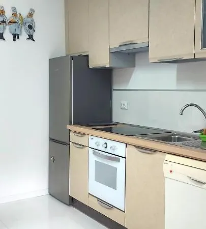 Apartamento Dos Dormitorios En Primavera Totalmente Reformado Lägenhet