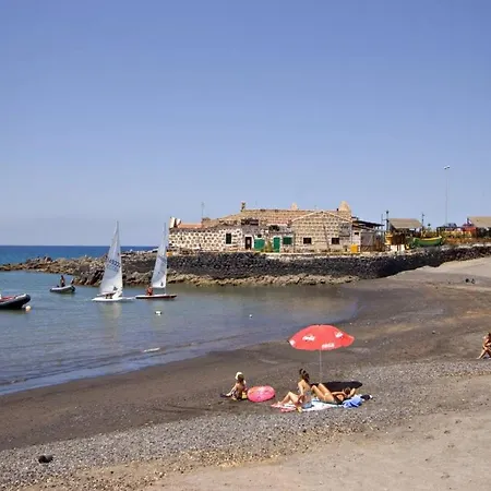 Apartamento Dos Dormitorios En Primavera Totalmente Reformado Arona (Tenerife)